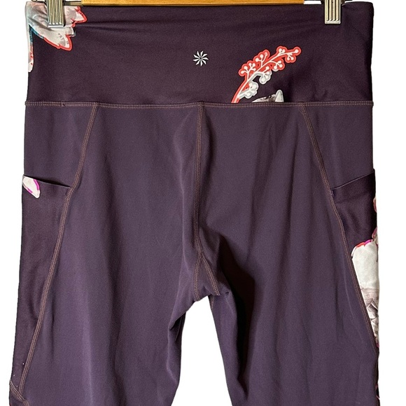 Athleta Salutation Stash Pocket Magnolia Plum#384003 Size Medium - Picture 8 of 11